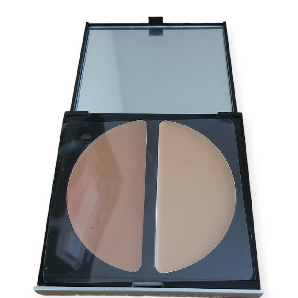 Jerome Alexander Creme to Powder Foundation Makeup. New!